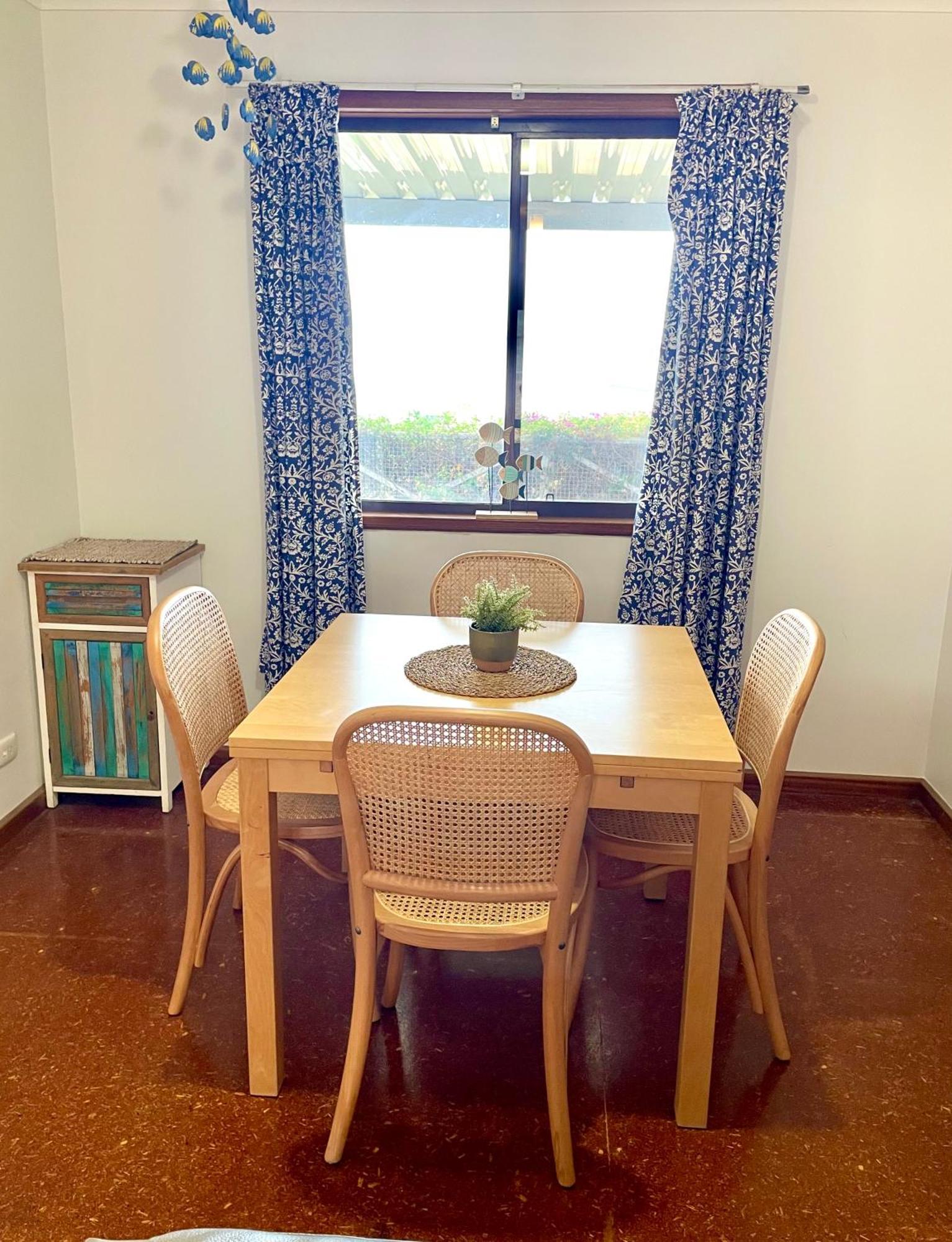 Fareview Beach House Emu Bay Екстер'єр фото